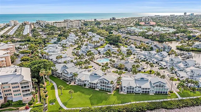 $7,000 | 1360 Siesta Bayside Drive, Unit 1360D, Sarasota, FL 34242