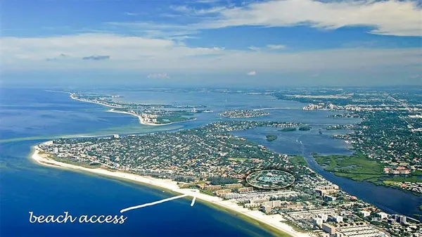 $7,000 | 1360 Siesta Bayside Drive, Unit 1360D, Sarasota, FL 34242