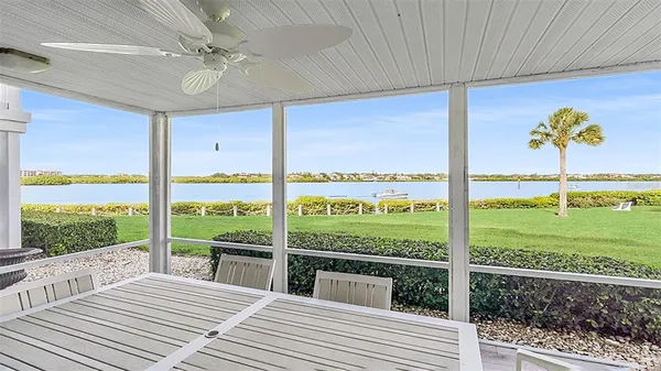 $7,000 | 1360 Siesta Bayside Drive, Unit 1360D, Sarasota, FL 34242