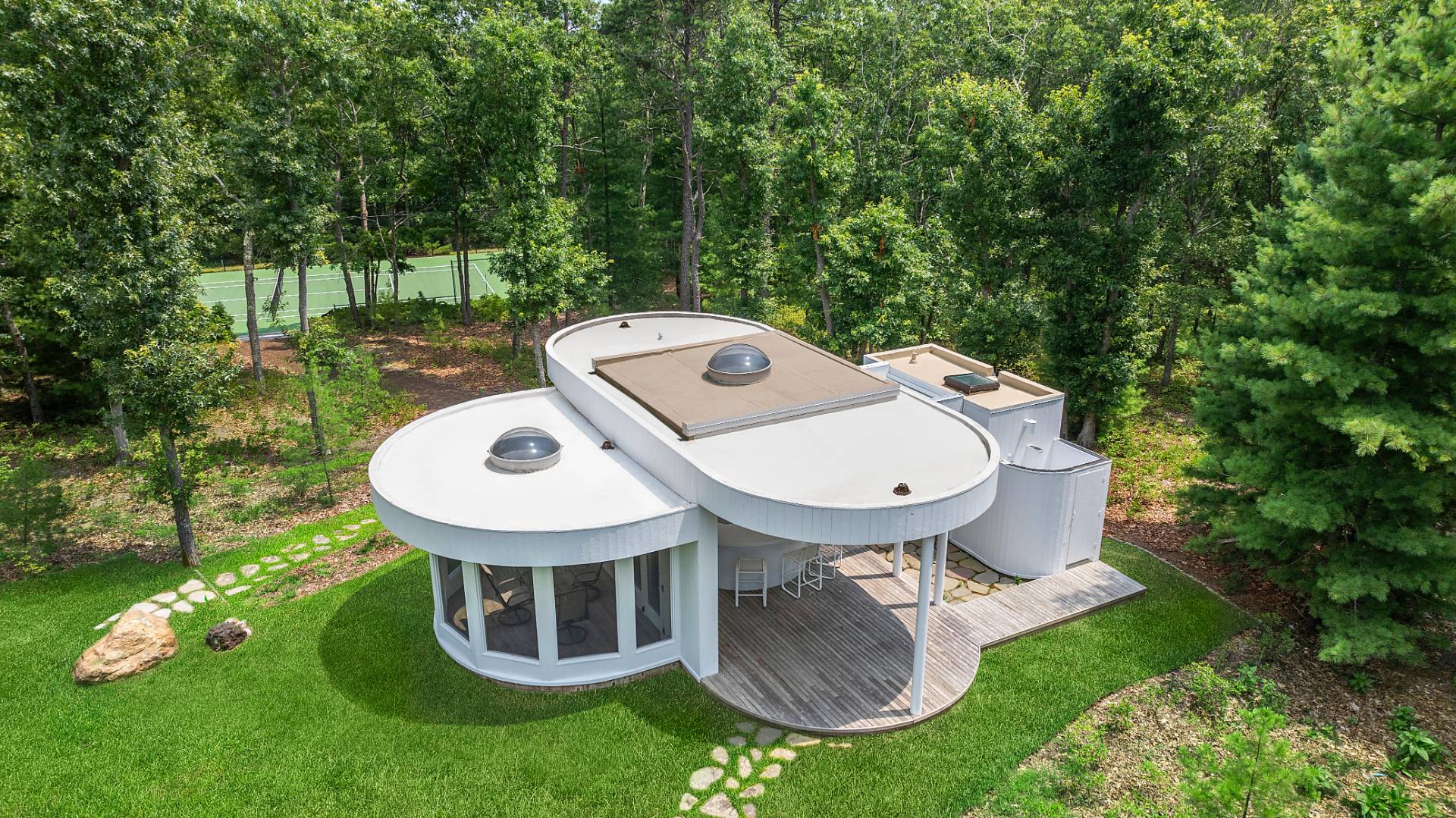 147 Old Northwest Road East Hampton, NY 11937 - Photo 36 of 45