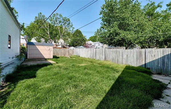 $1,400 | 4832 Goethe Avenue, St. Louis, MO 63116