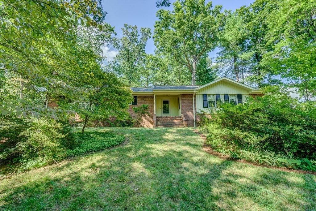 4938 Greenlee Road Southwest Roanoke, VA 24018 - Photo 3 of 43 002-323156-4938 Greenlee Road Southwest