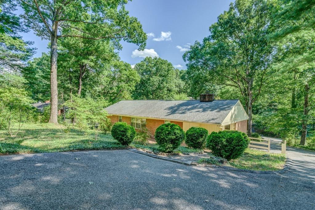 4938 Greenlee Road Southwest Roanoke, VA 24018 - Photo 40 of 43 040-323156-4938 Greenlee Road Southwest
