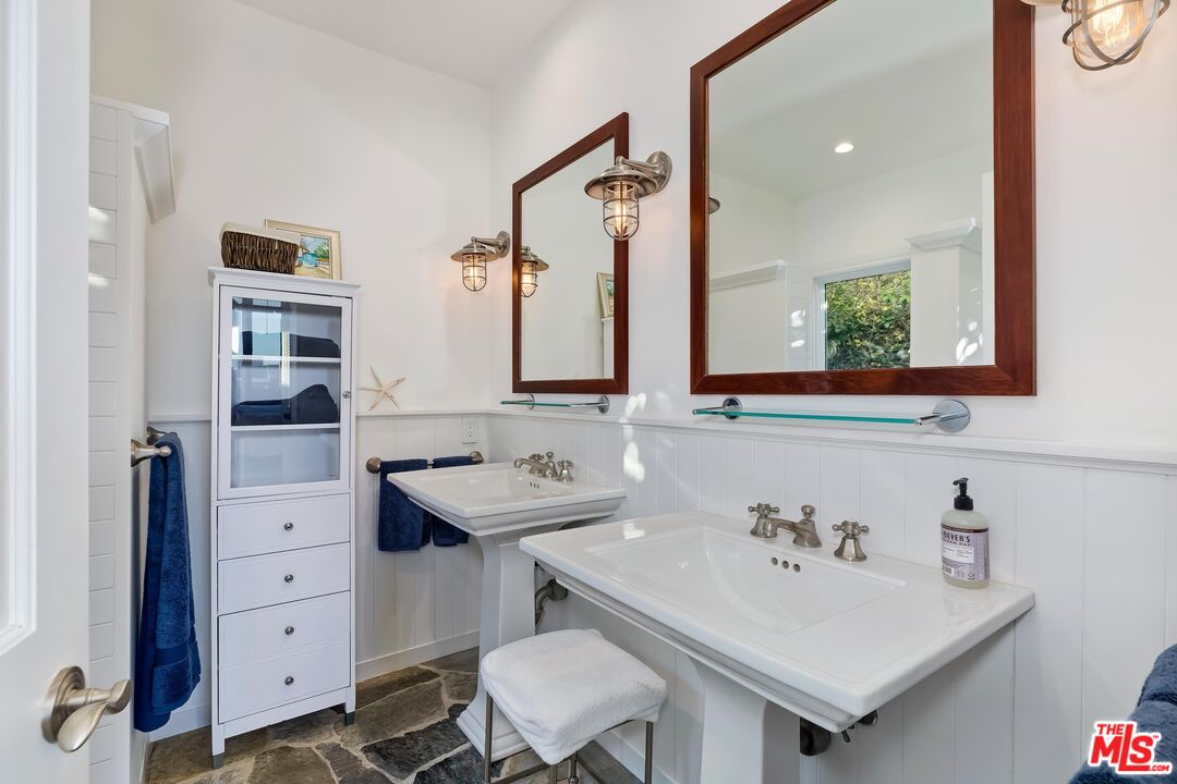 25129 Malibu Road Malibu, CA 90265 - Photo 40 of 40