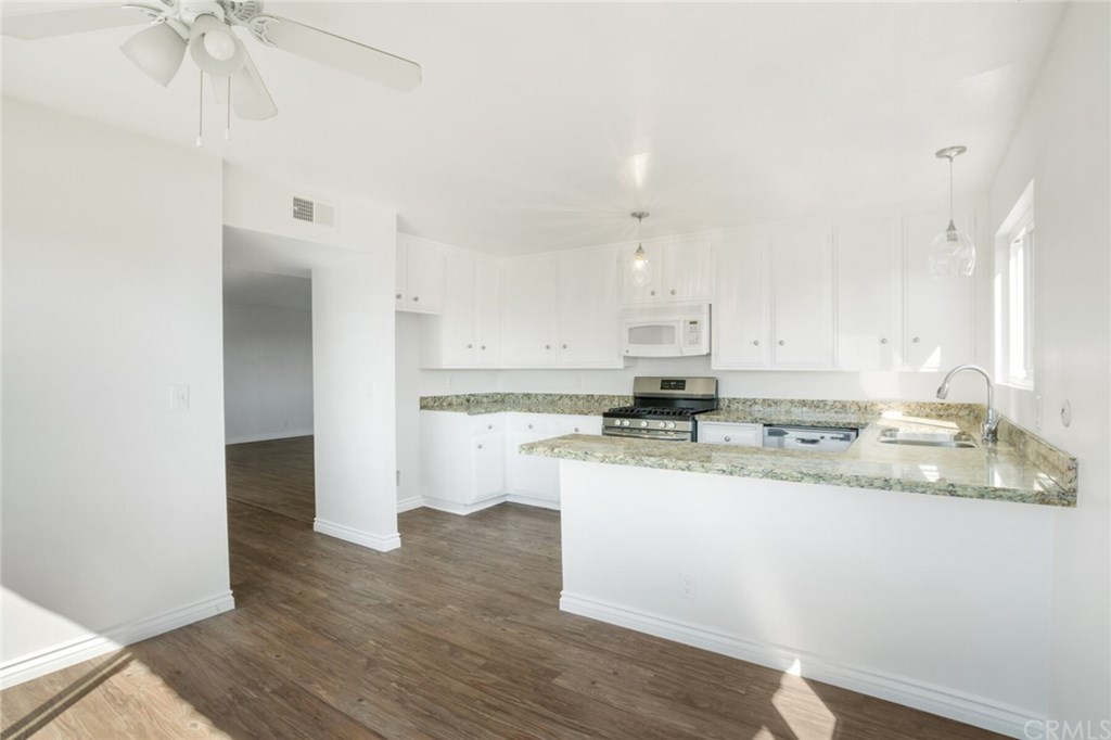 33796 Copper Lantern Street Dana Point, CA 92629 - Photo 10 of 32