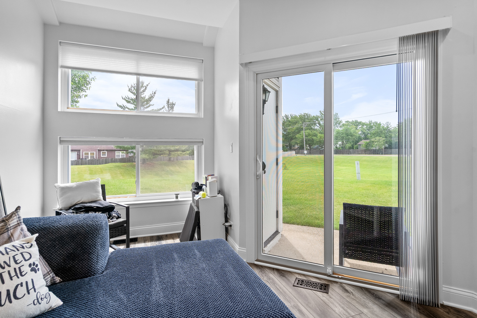 1211 Ranchview Court, Unit 1211 Buffalo Grove, IL 60089 - Photo 2 of 14 Gallery Image 2