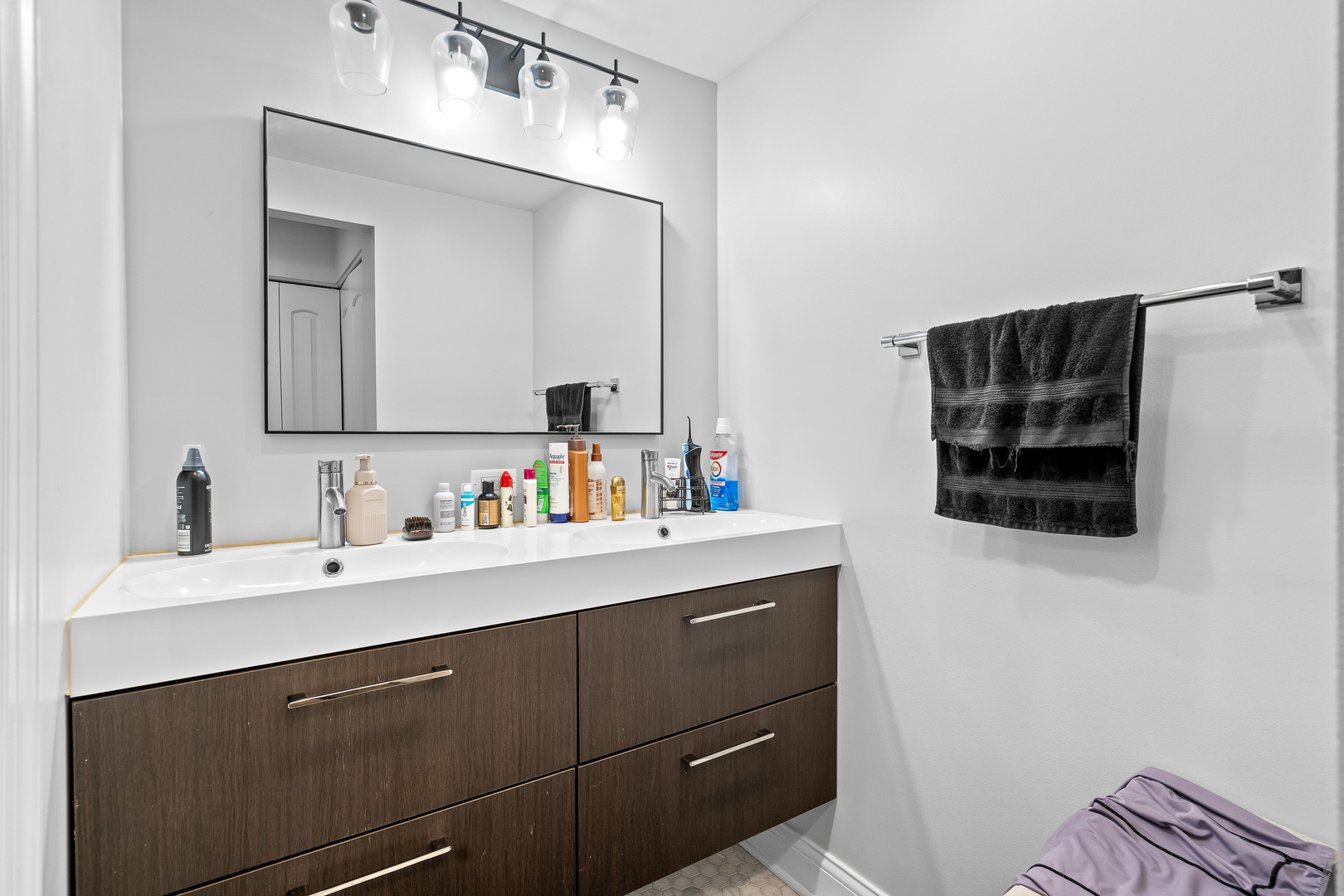 1211 Ranchview Court, Unit 1211 Buffalo Grove, IL 60089 - Photo 10 of 14 Gallery Image 10