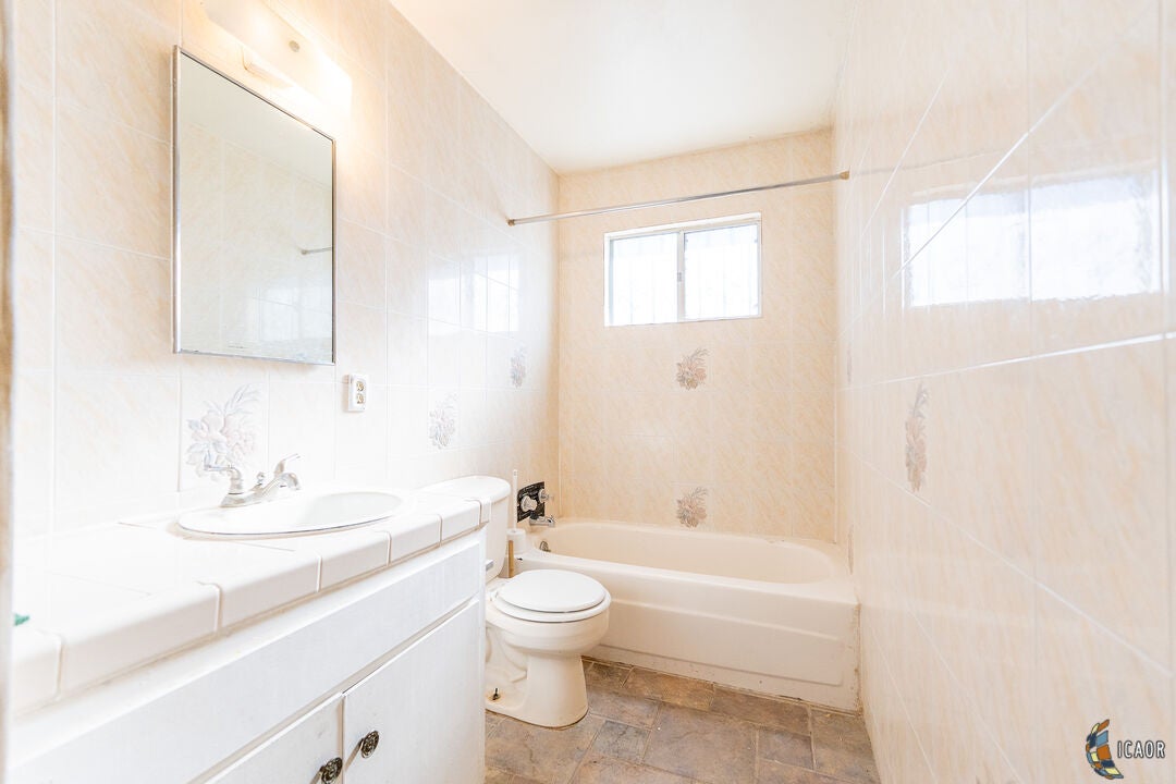 50 East Fawcett Road Heber, CA 92249 - Photo 9 of 26 Gallery Image 9