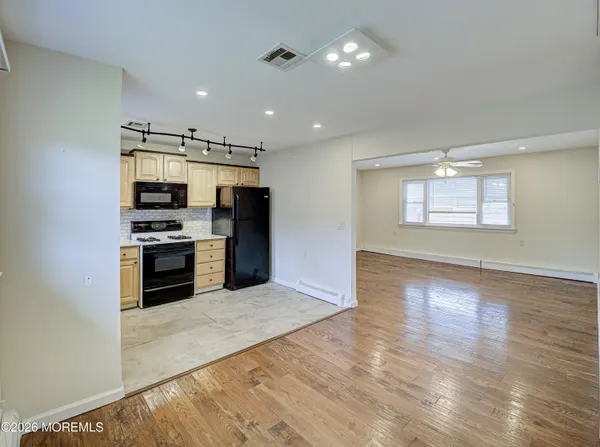 $2,300 | 59 Guadeloupe Drive, Toms River, NJ 08757