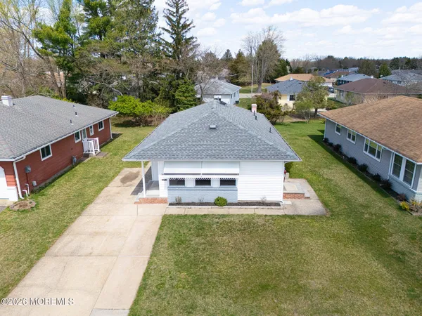 $2,300 | 59 Guadeloupe Drive, Toms River, NJ 08757