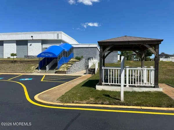 $2,300 | 59 Guadeloupe Drive, Toms River, NJ 08757