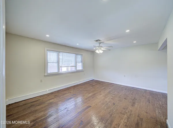 $2,300 | 59 Guadeloupe Drive, Toms River, NJ 08757