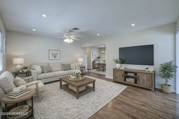 $2,300 | 59 Guadeloupe Drive, Toms River, NJ 08757