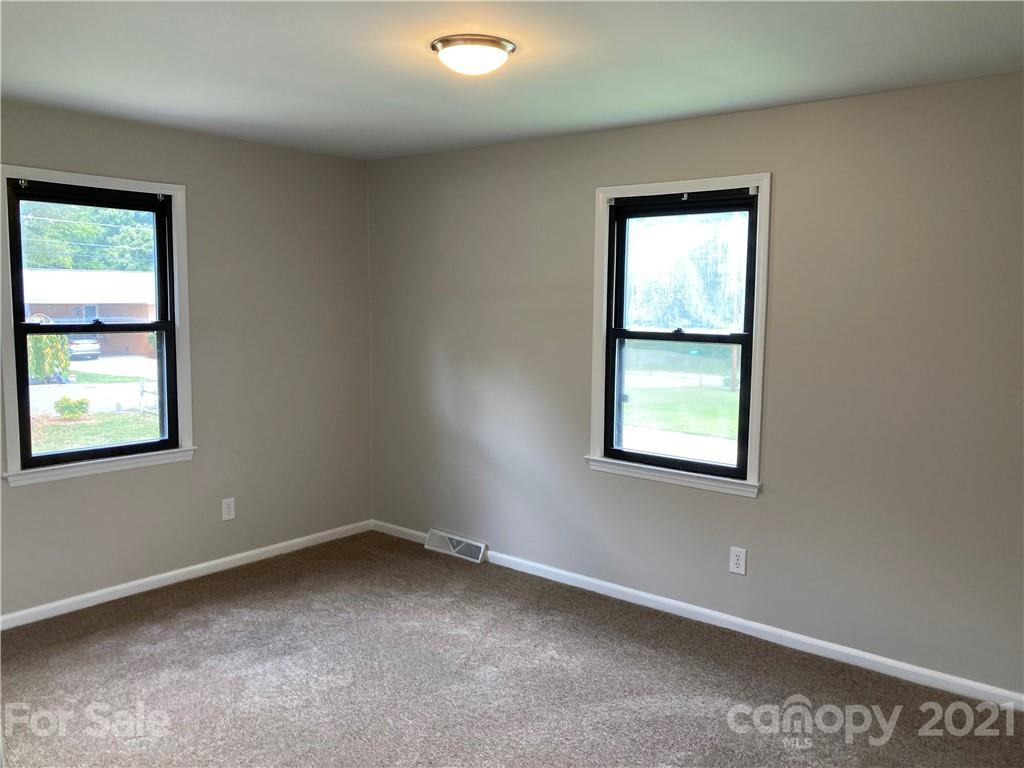 320 Windy Rush Road Kannapolis, NC 28081 - Photo 11 of 17 Gallery Image 11