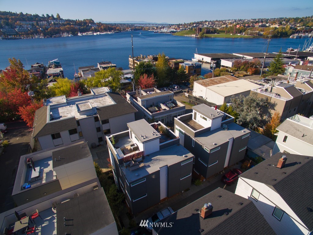 2351 Minor Avenue East, Unit B Seattle, WA 98102 - Photo 6 of 25