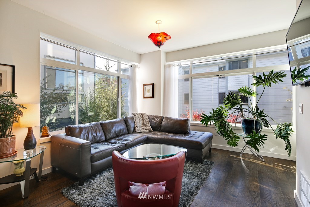 2351 Minor Avenue East, Unit B Seattle, WA 98102 - Photo 9 of 25