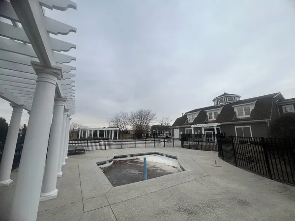 a view of terrace with city view