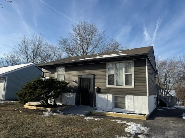 $2,400 | 22220 Brookwood Drive, Sauk Village, IL 60411