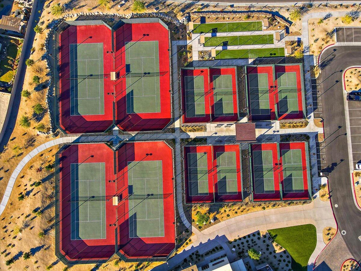21 Pinot Noir Rancho Mirage, CA 92270 - Photo 39 of 44 Tennis & Pickleball