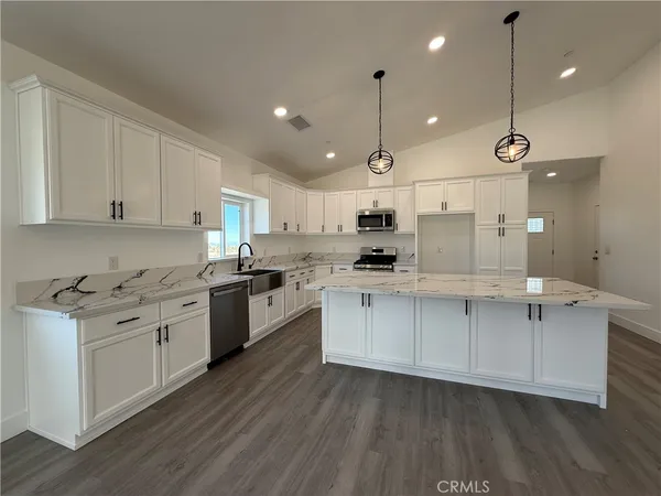 $530,000 | 2115 Seville Place, Pinon Hills, CA 92372