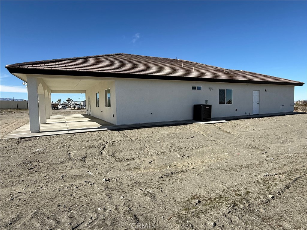 2115 Seville Place Pinon Hills, CA 92372 - Photo 10 of 31