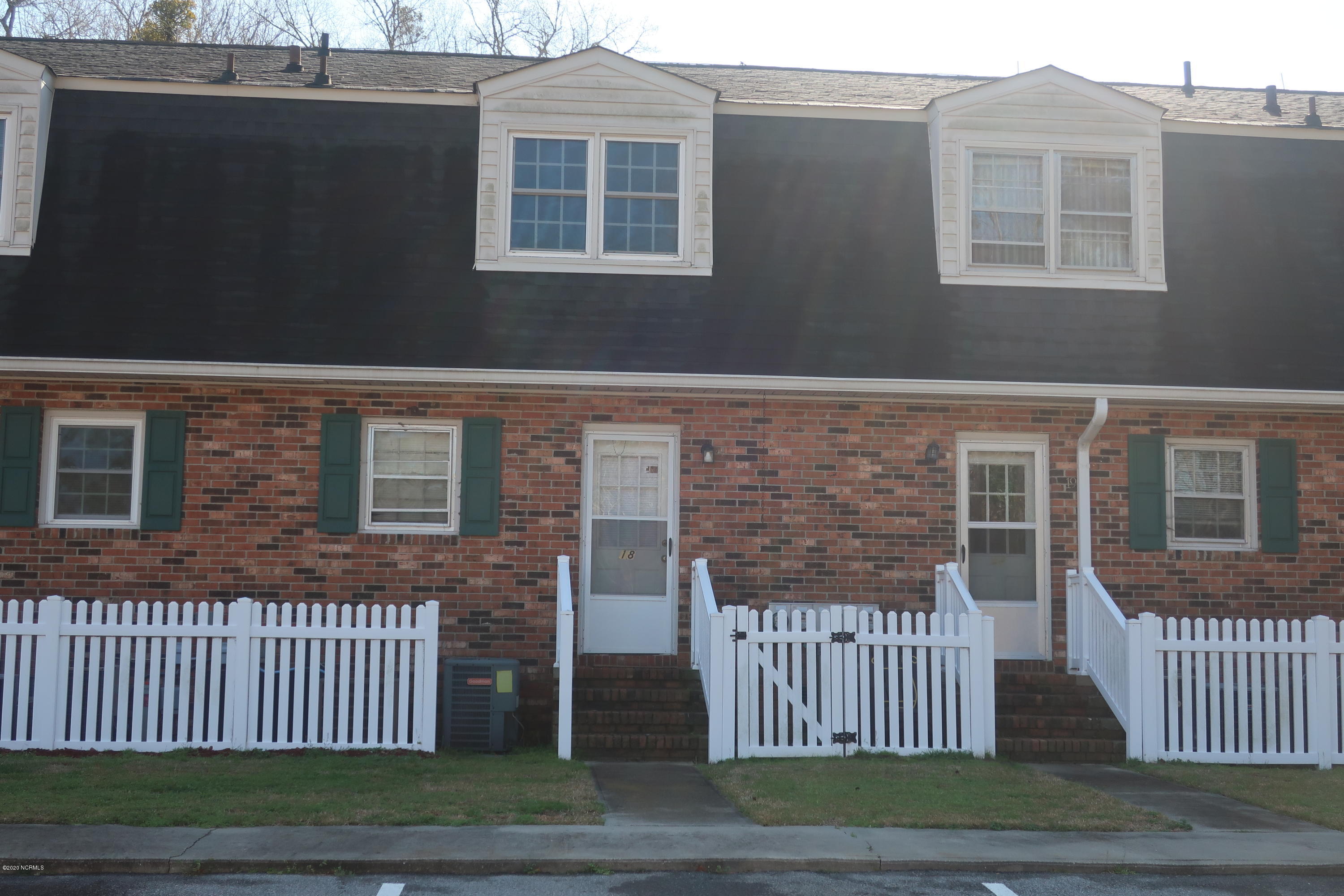 6000 River Road, Unit 18 Washington, NC 27889 - Photo 7 of 8 view of back