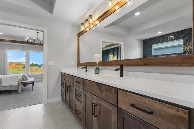 $888,245 | 13512 Terrace Park Drive, Parkville, MO 64152