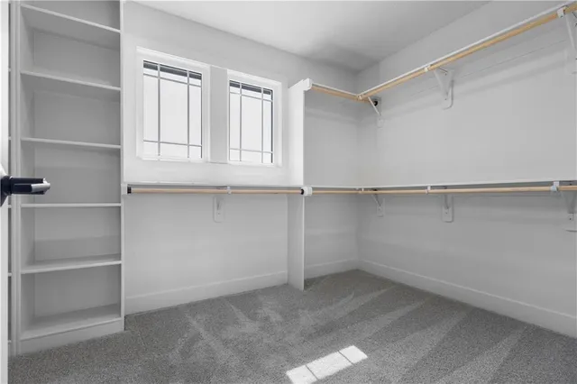 $888,245 | 13512 Terrace Park Drive, Parkville, MO 64152