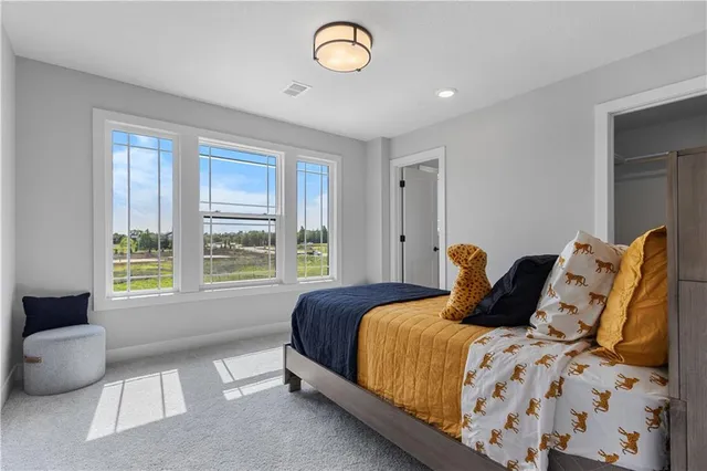 $888,245 | 13512 Terrace Park Drive, Parkville, MO 64152