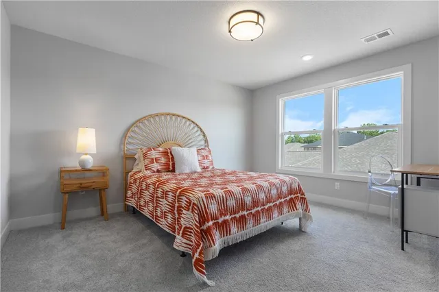 $888,245 | 13512 Terrace Park Drive, Parkville, MO 64152