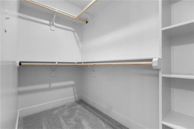 $888,245 | 13512 Terrace Park Drive, Parkville, MO 64152