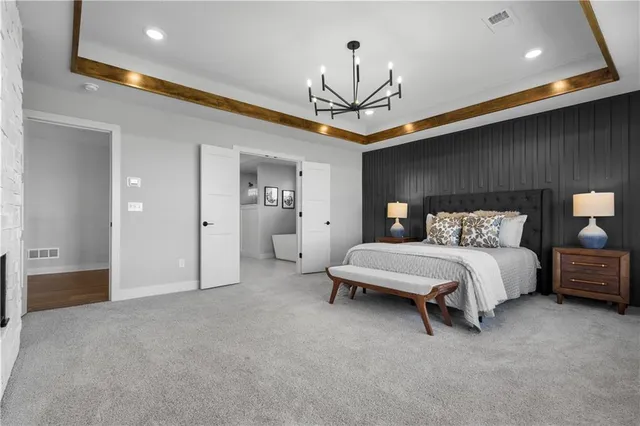 $888,245 | 13512 Terrace Park Drive, Parkville, MO 64152