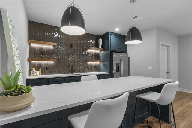 $888,245 | 13512 Terrace Park Drive, Parkville, MO 64152