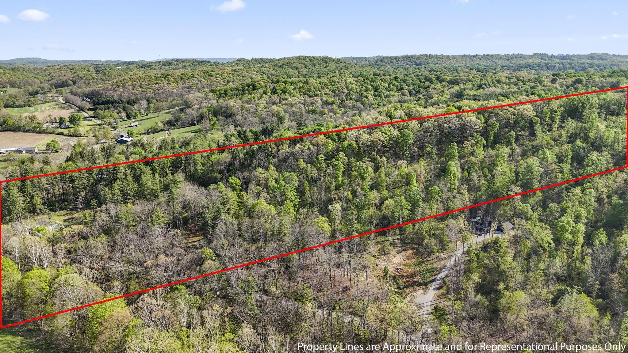 1588 Debord Road Chillicothe, OH 45601 - Photo 33 of 33 32-web-or-mls-DJI_20260423095400_0014_D