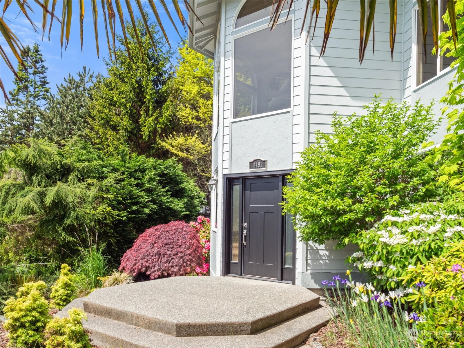4191 Islander Way Anacortes, WA 98221 - Photo 34 of 40 a view of outdoor space and yard