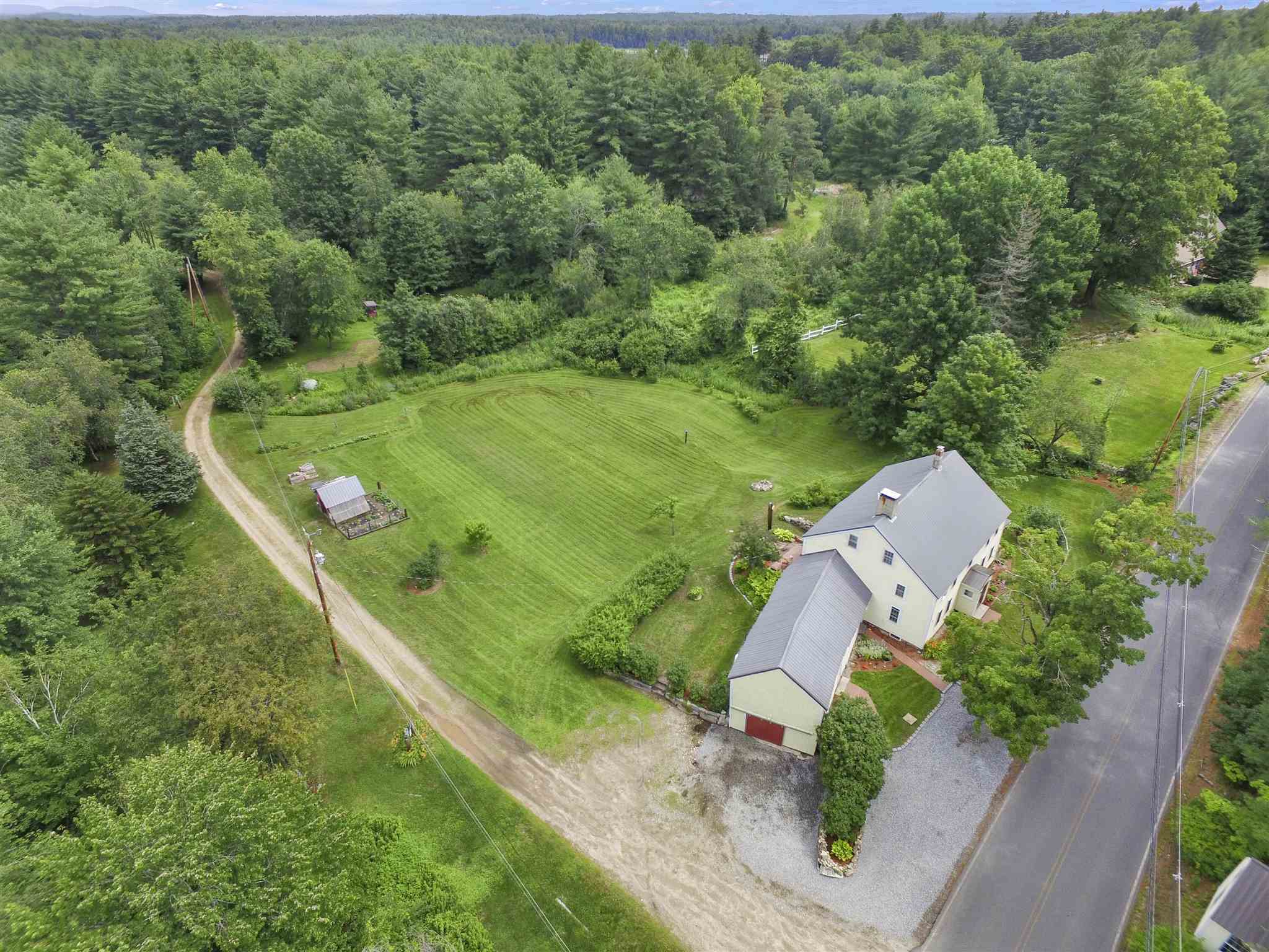 38 N Road Sandown, NH 03873 - Photo 6 of 40