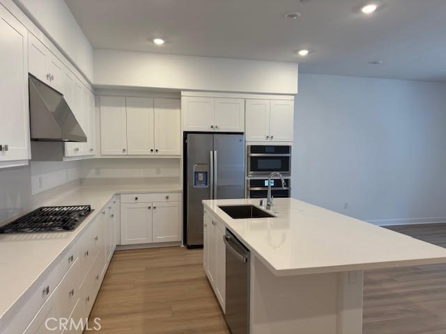 a kitchen that has a cabinets and a stove