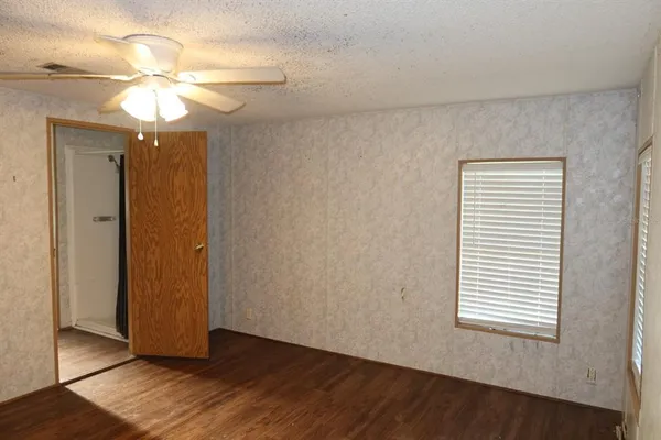 $184,900 | 262 Southwest Lynnwood Avenue, Lake City, FL 32024
