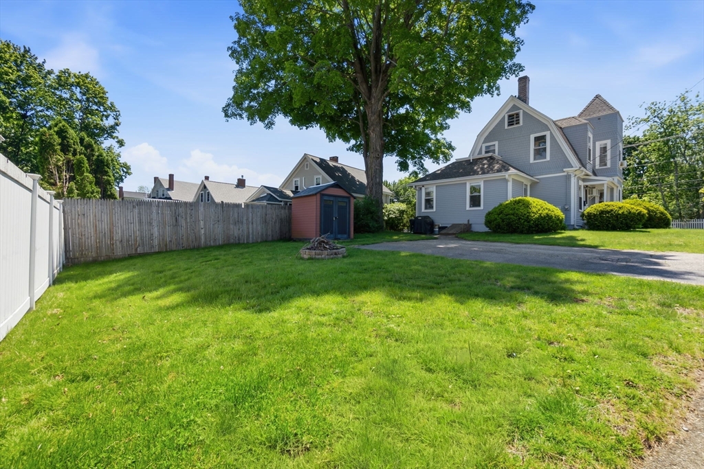 47 Whitehall Road Amesbury, MA 01913 - Photo 32 of 36