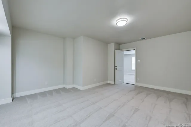 $3,000 | 11158 Vance Jackson Road, Unit 4, San Antonio, TX 78230