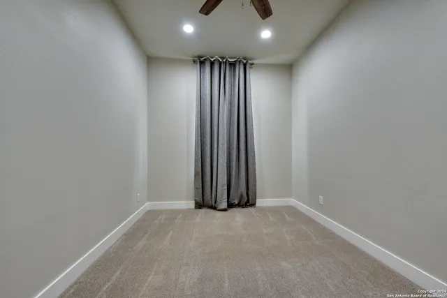 $3,000 | 11158 Vance Jackson Road, Unit 4, San Antonio, TX 78230