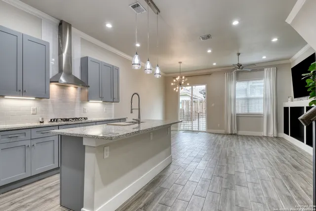 $3,000 | 11158 Vance Jackson Road, Unit 4, San Antonio, TX 78230