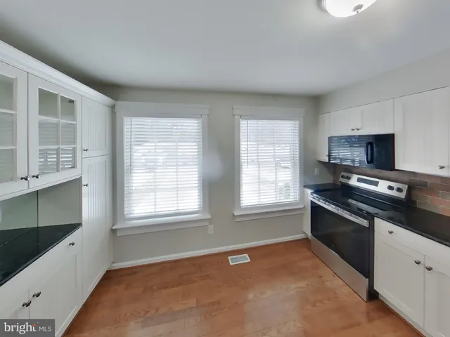 $2,909 | 3 Tullycross Court, Lutherville-Timonium, MD 21093