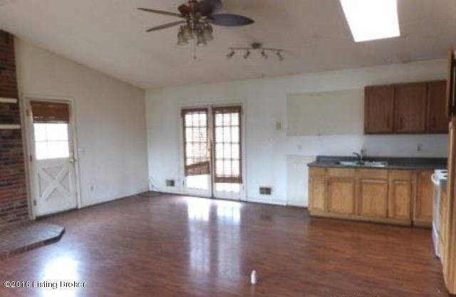 3757 East Blue Lick Road Louisville, KY 40229 - Photo 3 of 7 7437955776 3 3