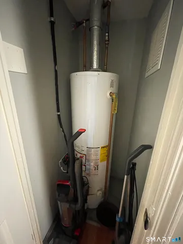 $315,000 | 199 Glen Hills Road, Meriden, CT 06451