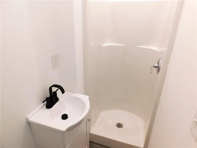 $205,000 | 104 East Baltic Street, Kingsville, MO 64061