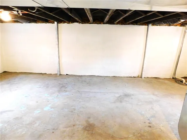 $205,000 | 104 East Baltic Street, Kingsville, MO 64061