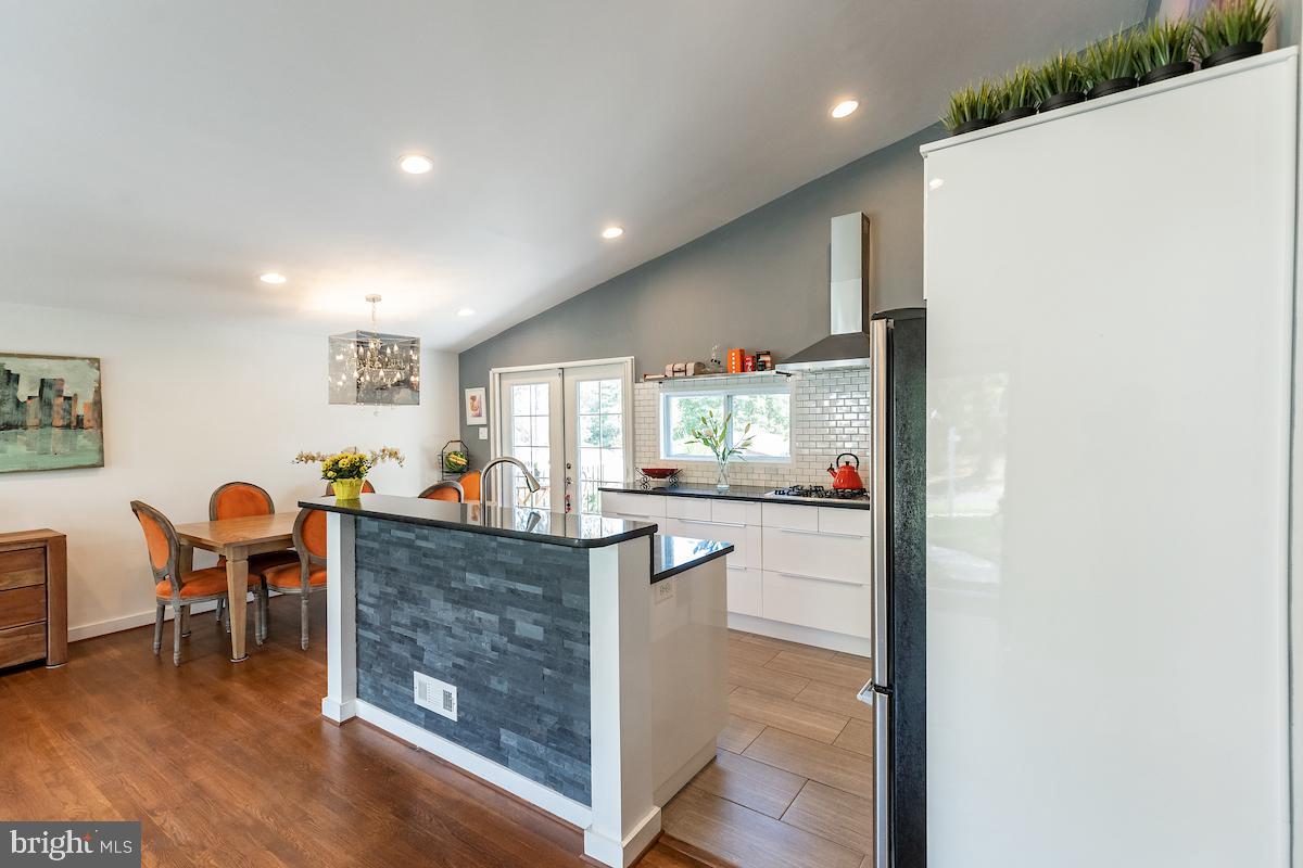 13005 Matey Road Silver Spring, MD 20906 - Photo 7 of 46