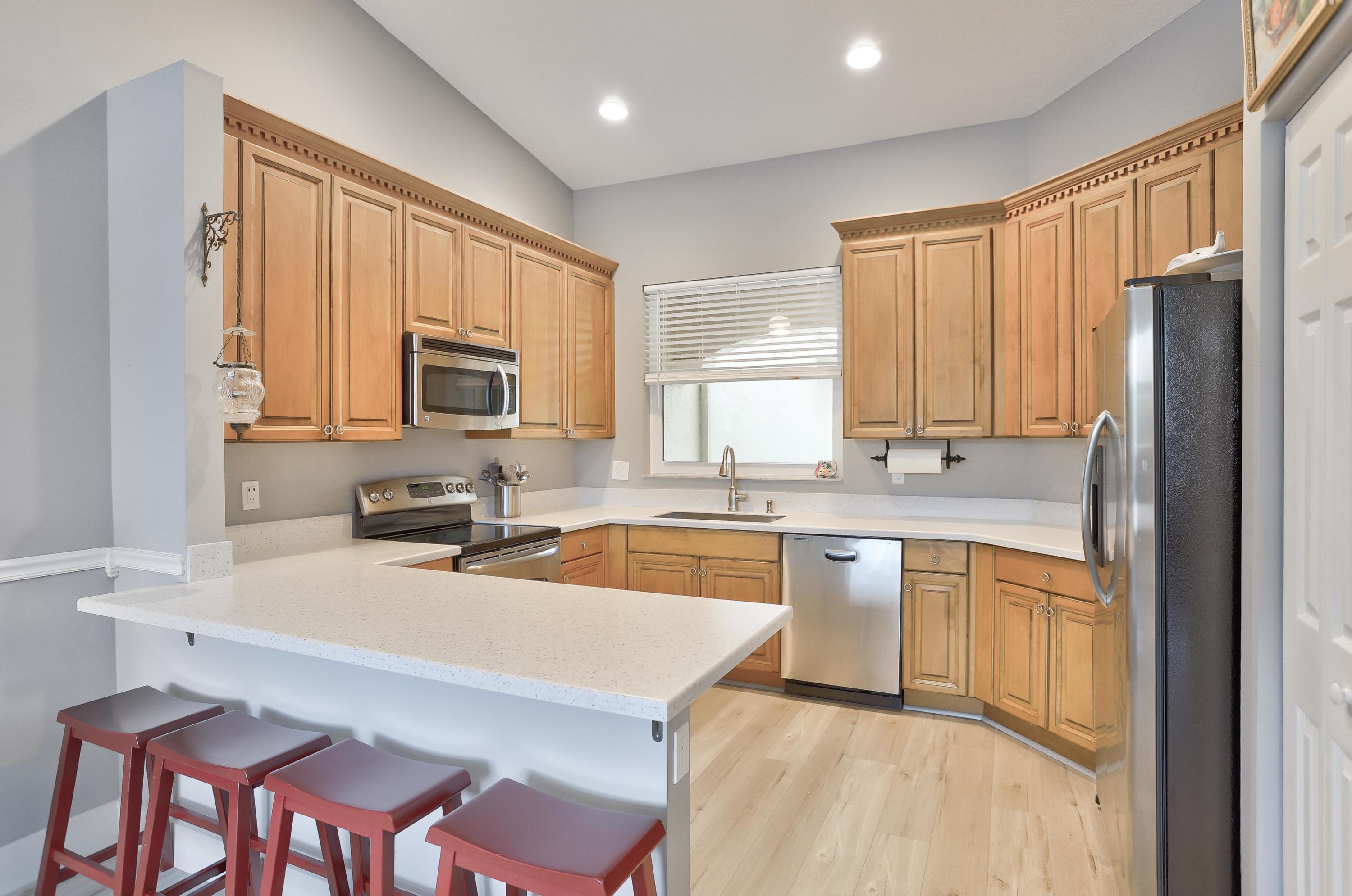 8564 Lineyard Cay West Palm Beach, FL 33411 - Photo 16 of 56 IMG_5489_90_91_92_93