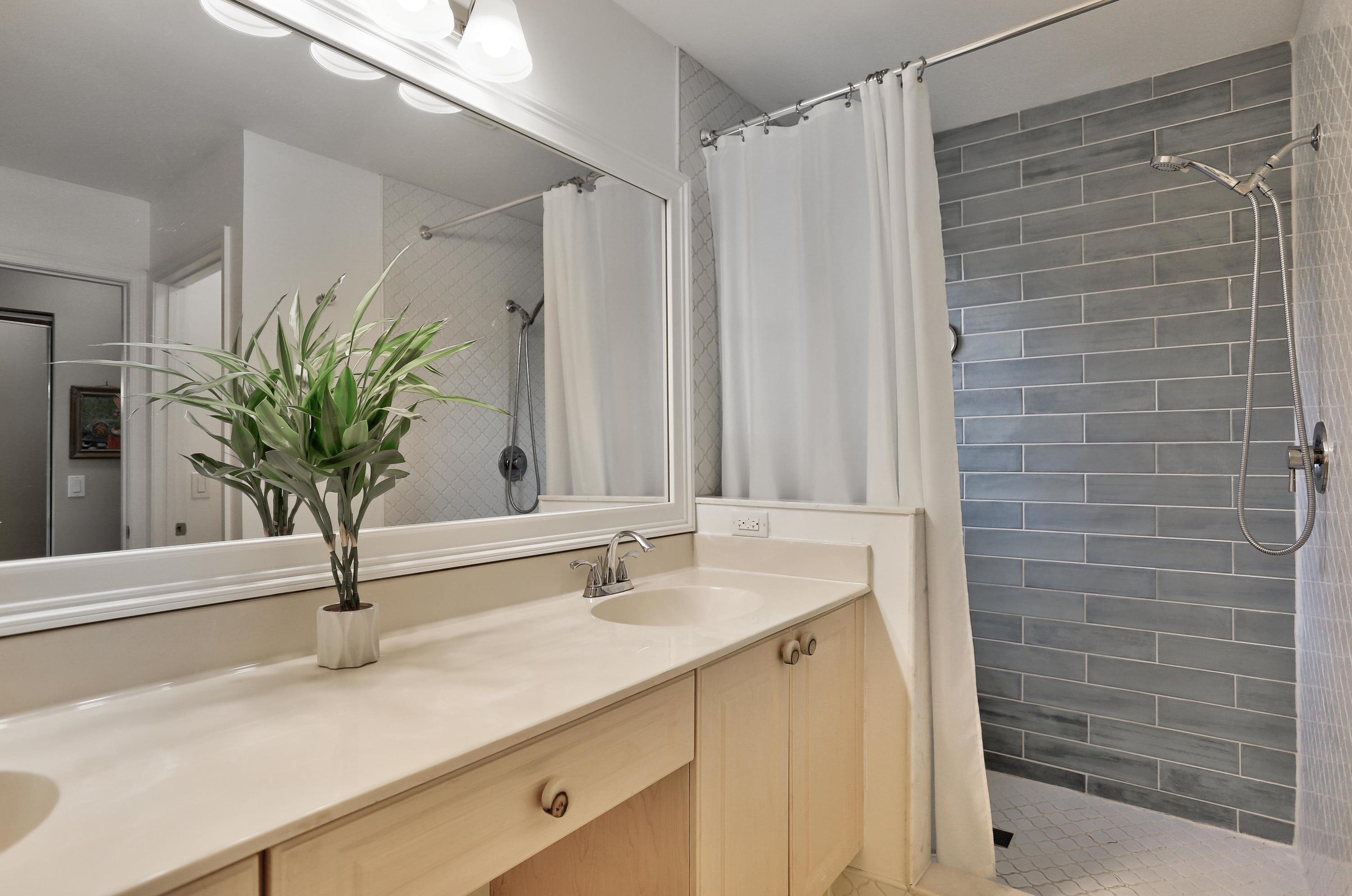 8564 Lineyard Cay West Palm Beach, FL 33411 - Photo 40 of 56 IMG_5619_20_21_22_23